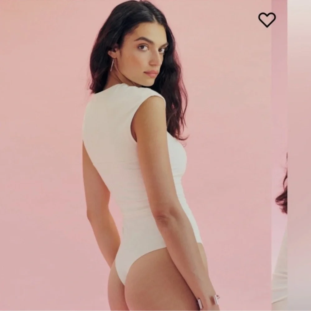 Reformation Reeva Bodysuit small NWT - Picture 2 of 5